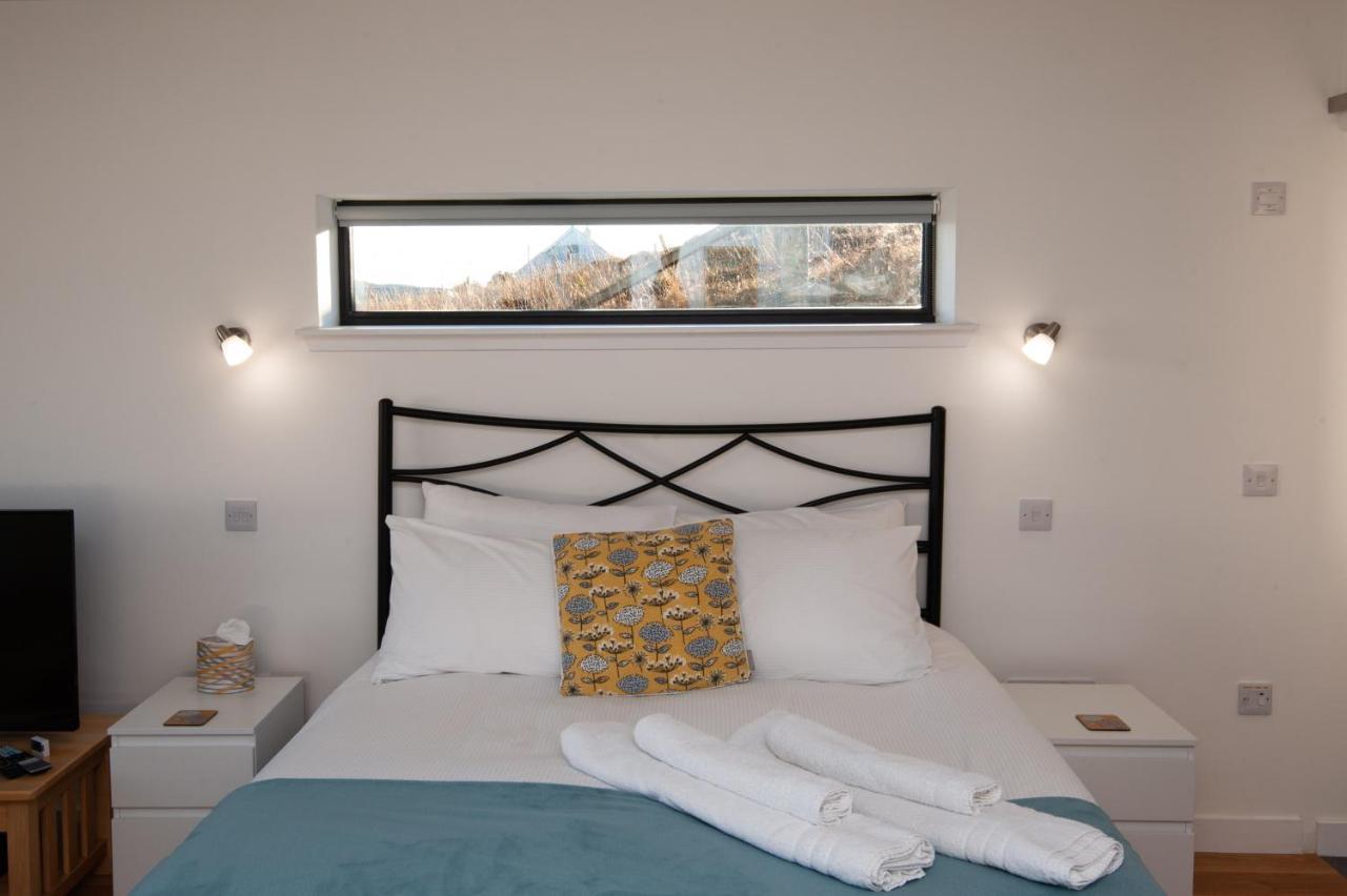 Croft 7 Geary Self Catering Studio With Stunning Sea Views Eksteriør billede