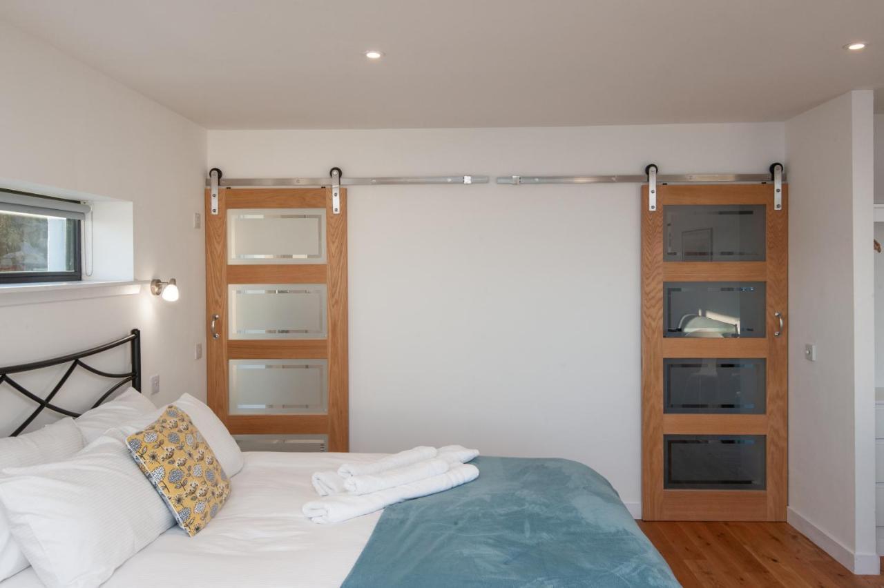 Croft 7 Geary Self Catering Studio With Stunning Sea Views Eksteriør billede
