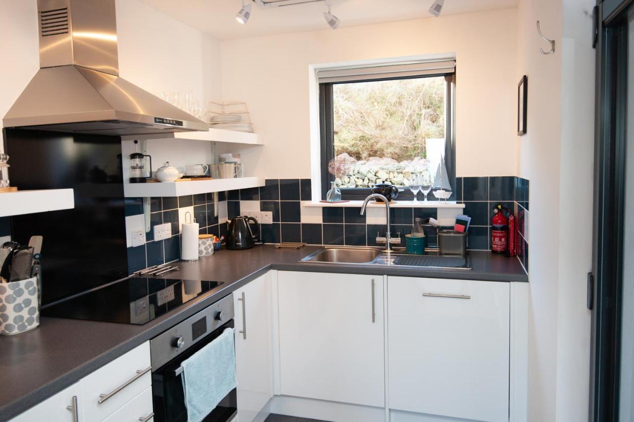 Croft 7 Geary Self Catering Studio With Stunning Sea Views Eksteriør billede